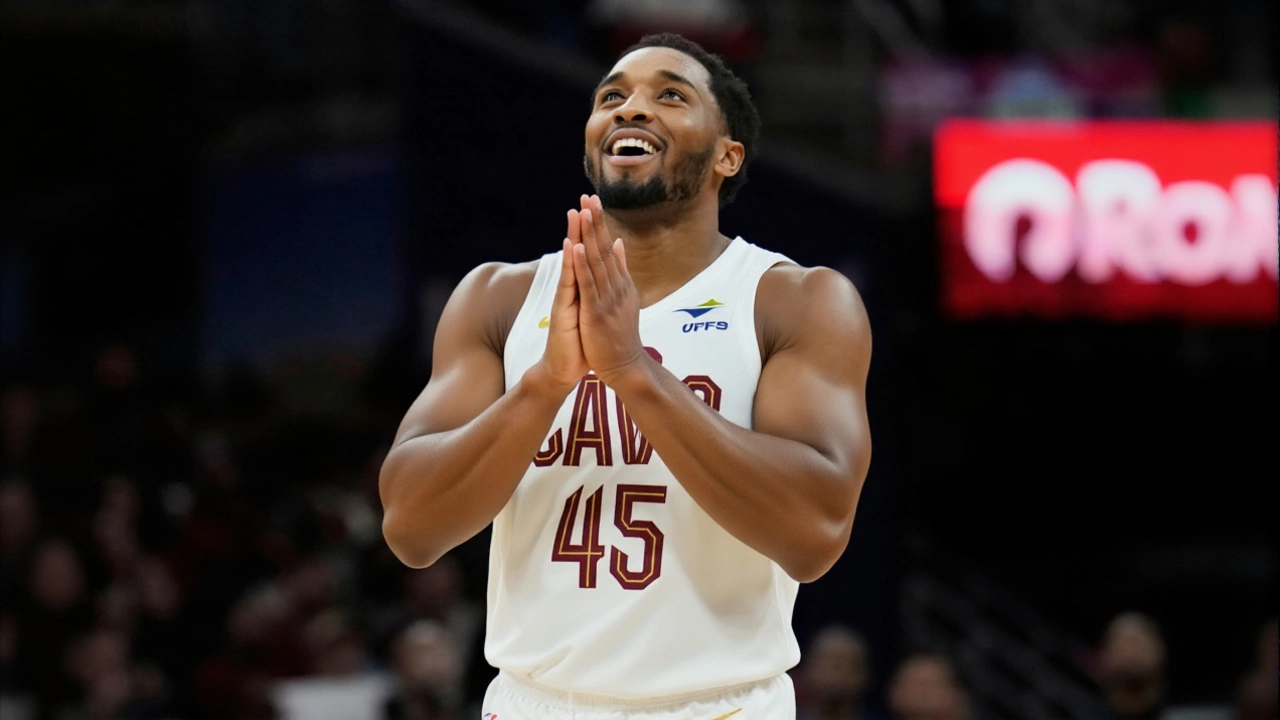 Cavaliers vs. Raptors: Mitchell’s Fire vs. Raptors’ Home Streak in Key East Clash